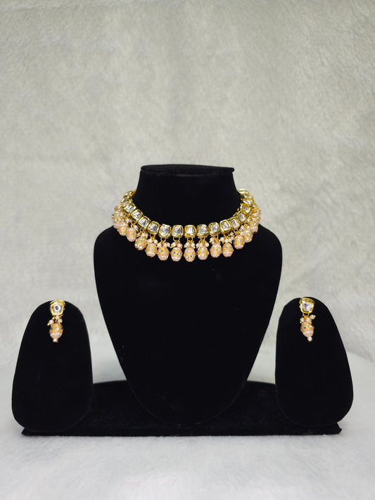 Rajsi Kundan Choker Set