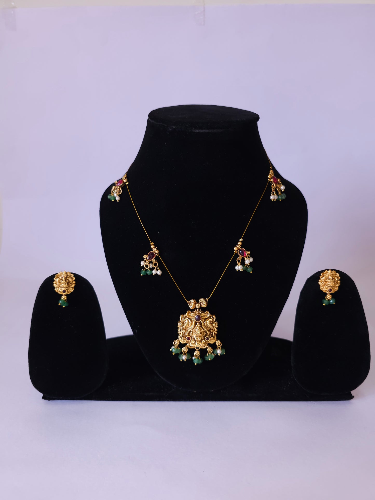 Emerald Grace Temple Set