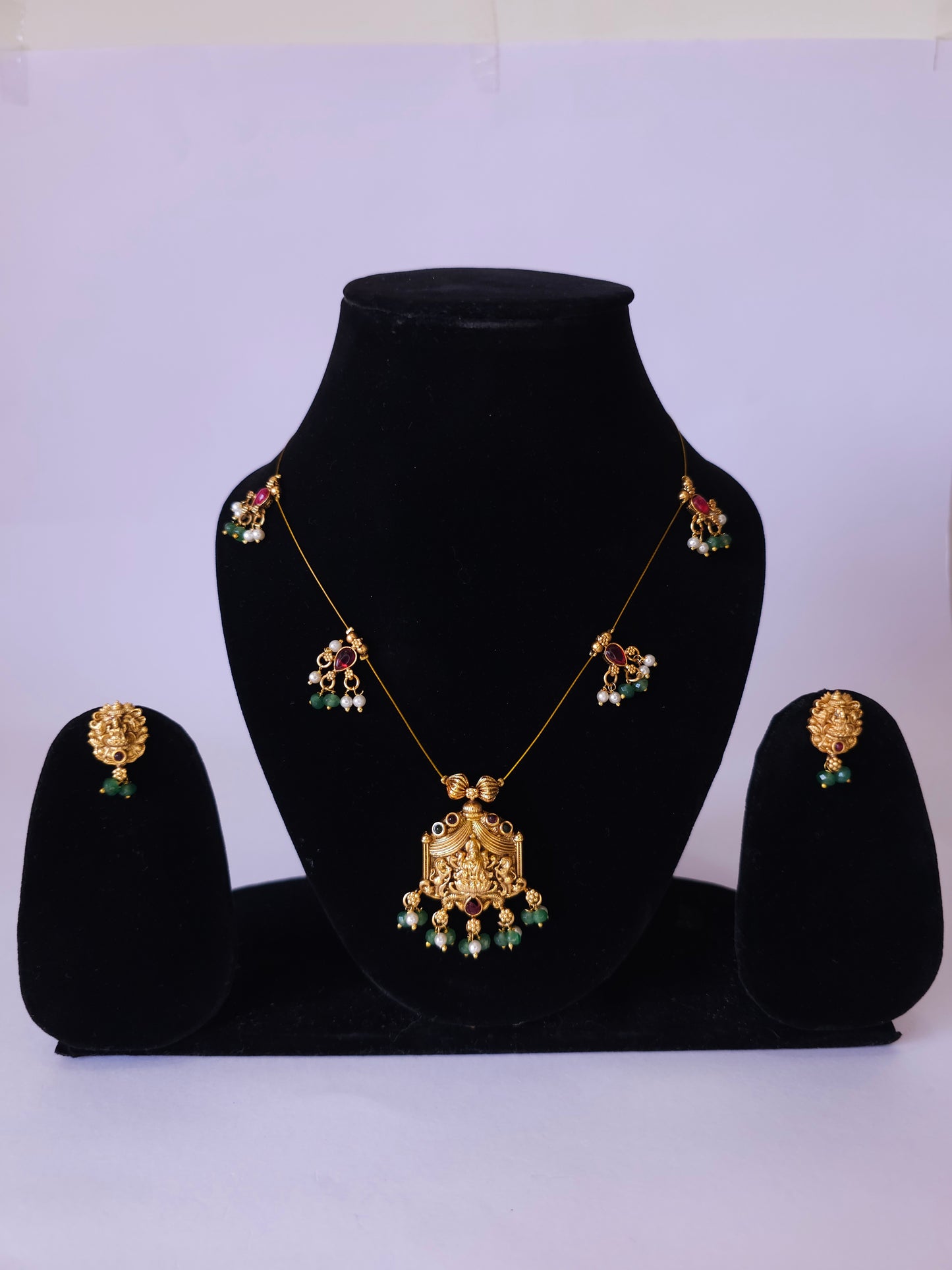 Emerald Grace Temple Set