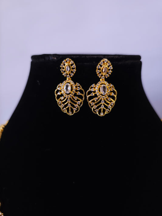 Crystal Lace Elegance