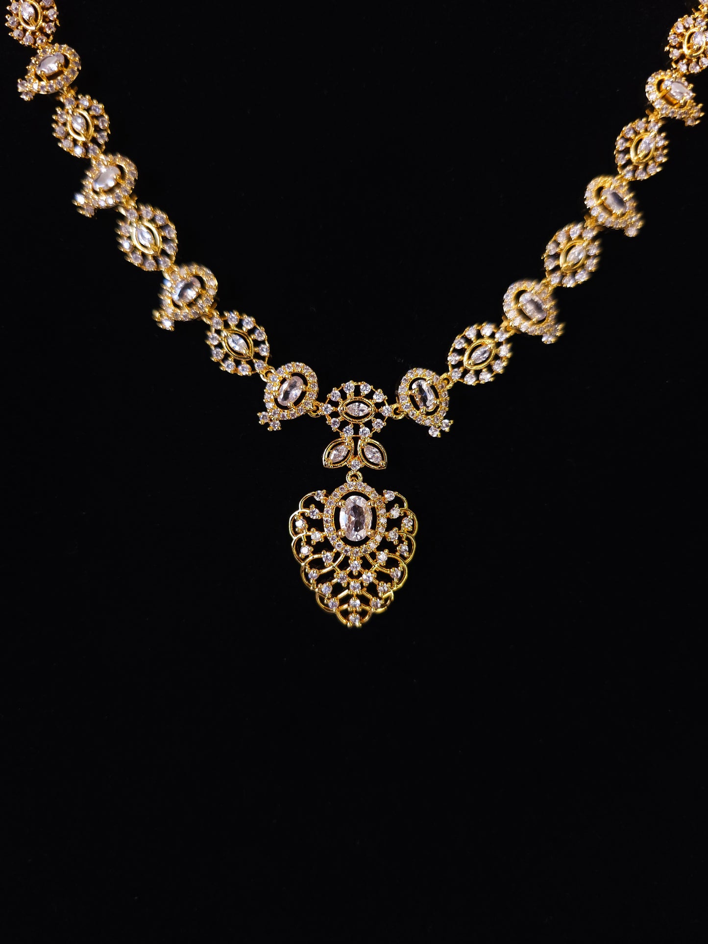 Crystal Lace Elegance
