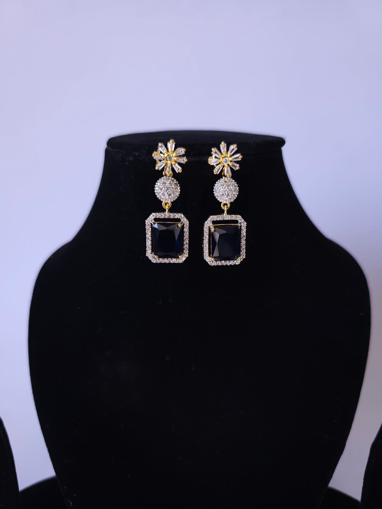 Noor Sapphire Radiance Set