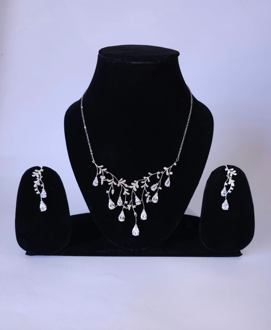 Crystal Dewdrop Necklace Set
