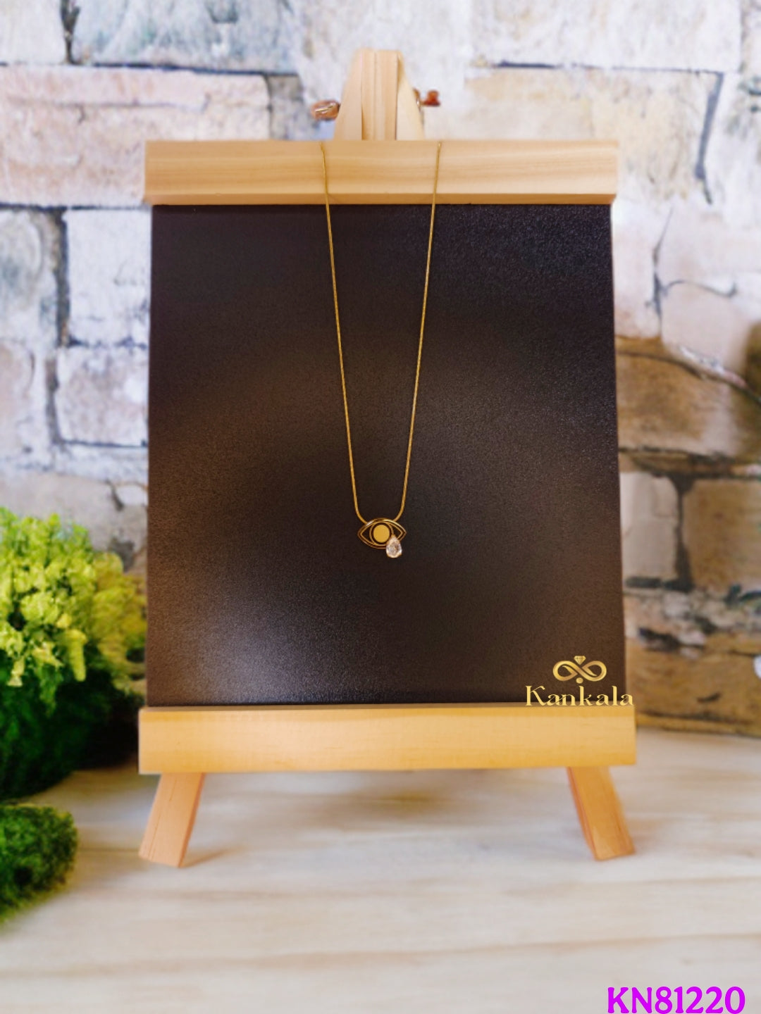 Radiant Eye Pendant