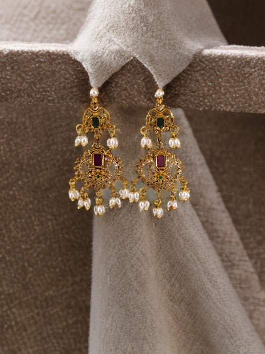 Regal Pearl Cascade Set