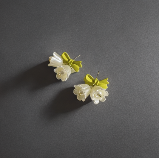 Blossom Pearl Earrings