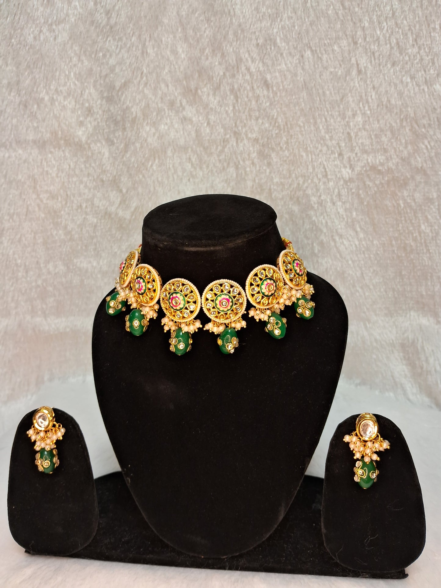 Rajnigandha Rosé Set