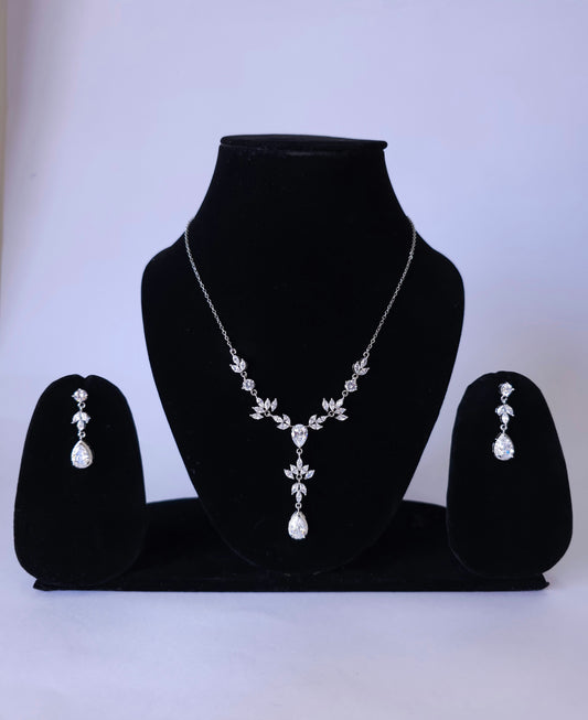 Celeste Drop Diamond Set