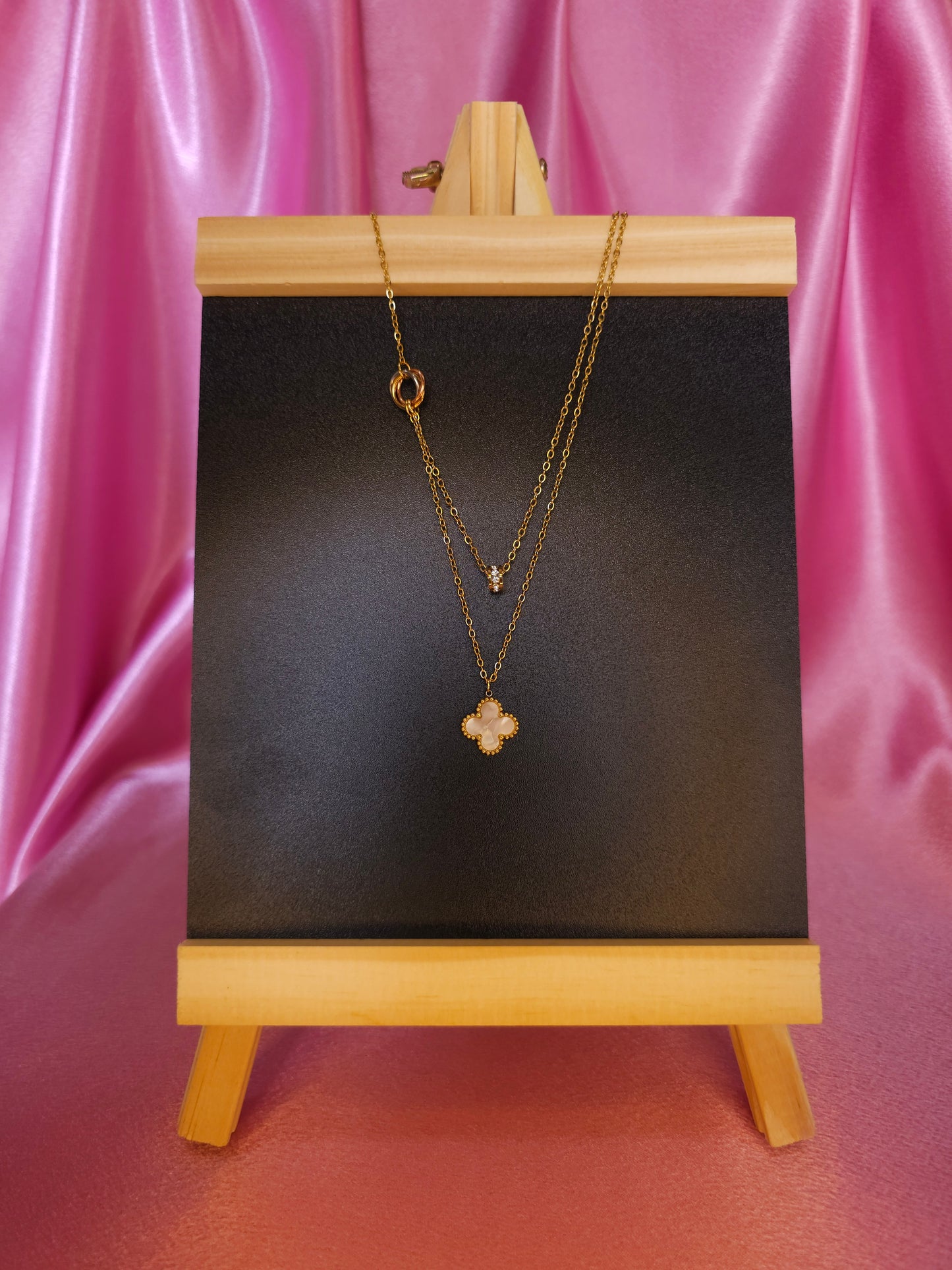 Clover Bloom Pendant