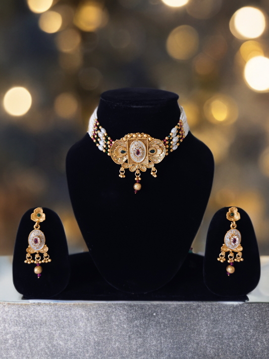 Regal Tapestry Choker