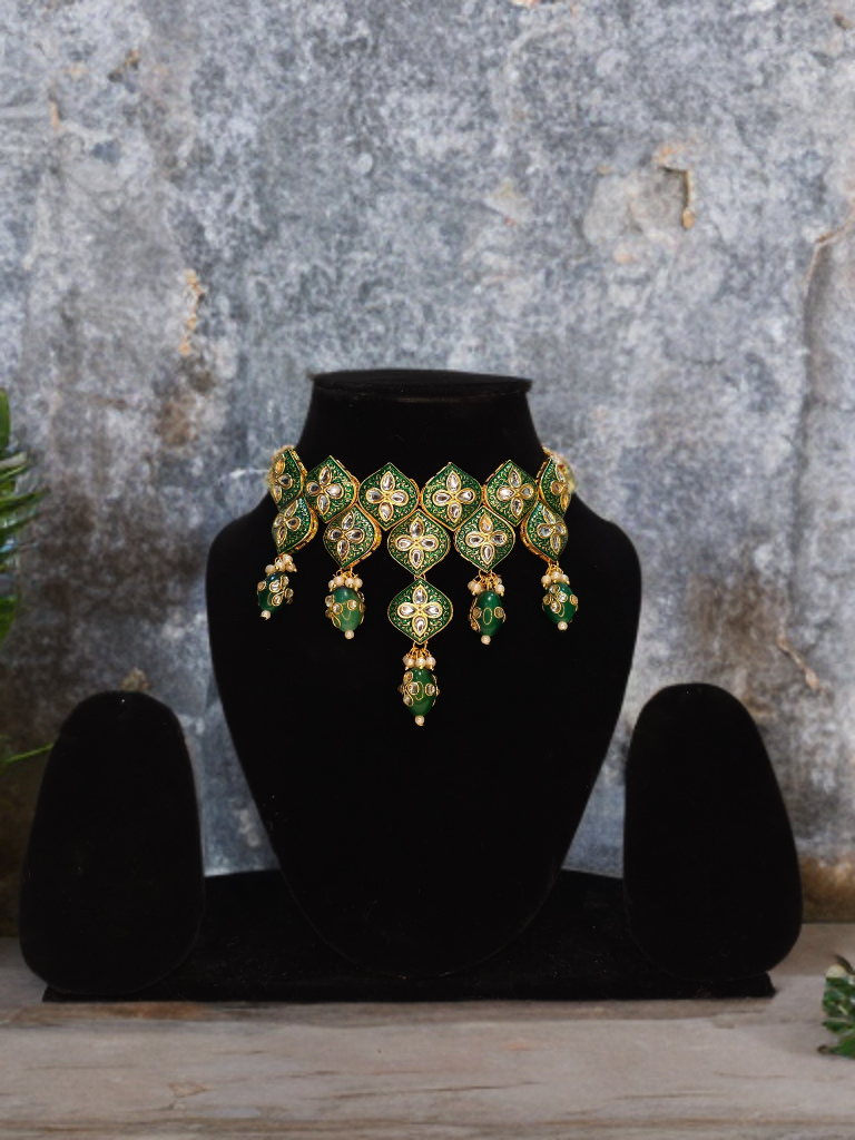 Emerald Noor Choker Set