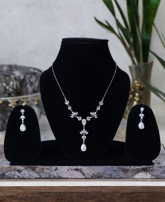 Celeste Drop Diamond Set